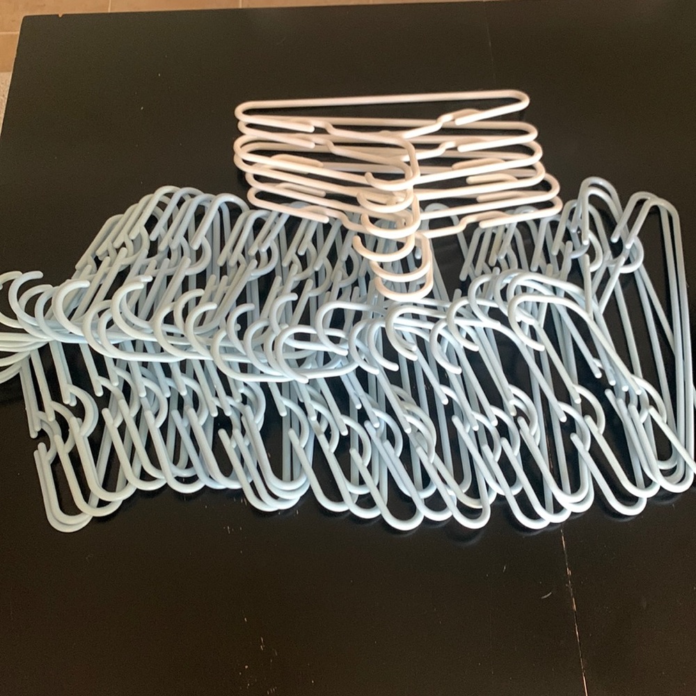 Small Kid’s plastic hangers! 36 light blue and 6 white